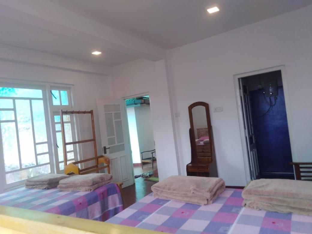 Forest Cyniciam Homestay Ohiya Bagian luar foto